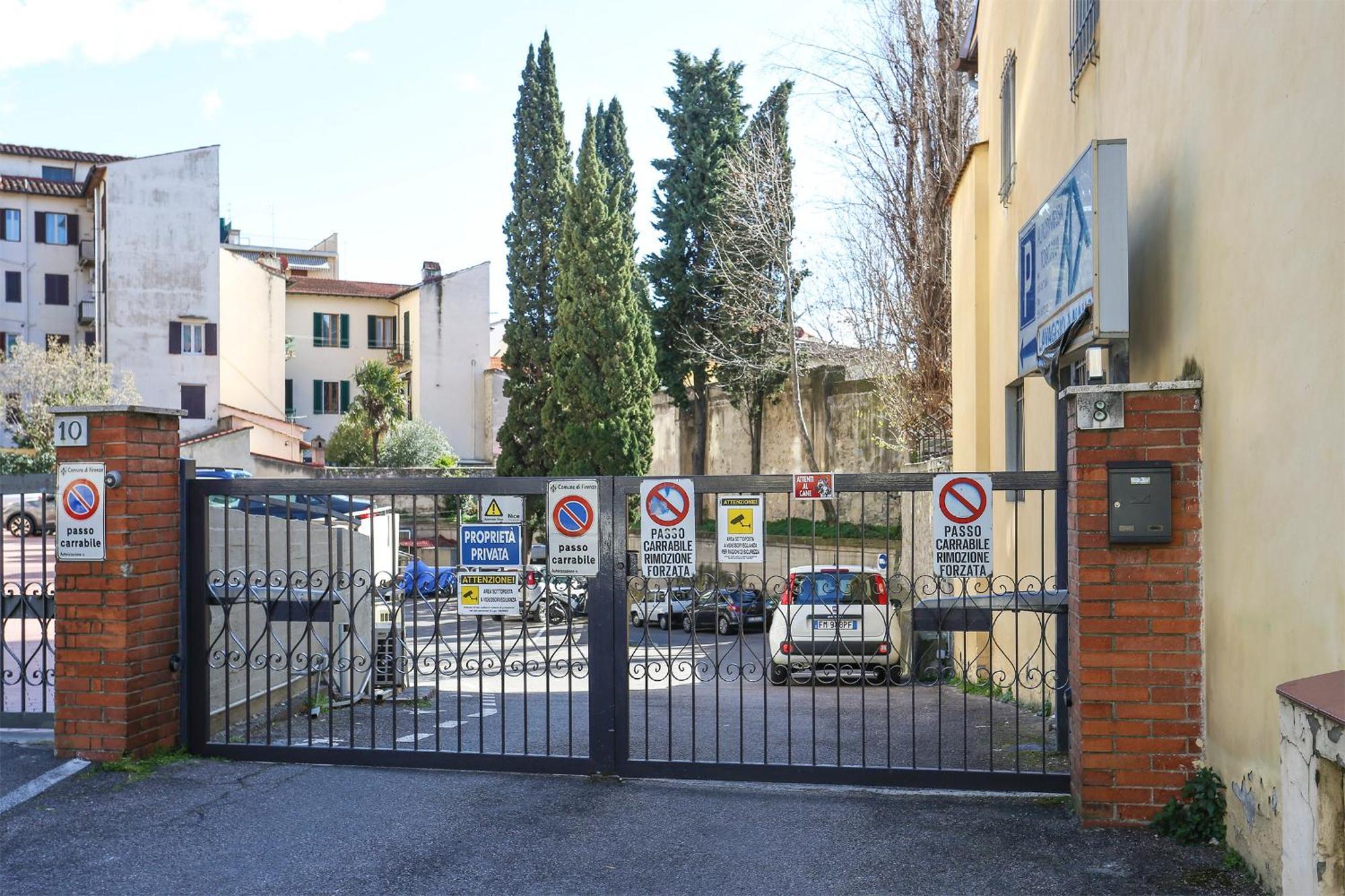 Ferienwohnung La Tua Casa A Firenze Con Parcheggio Privato Per 2 Auto Exterior foto